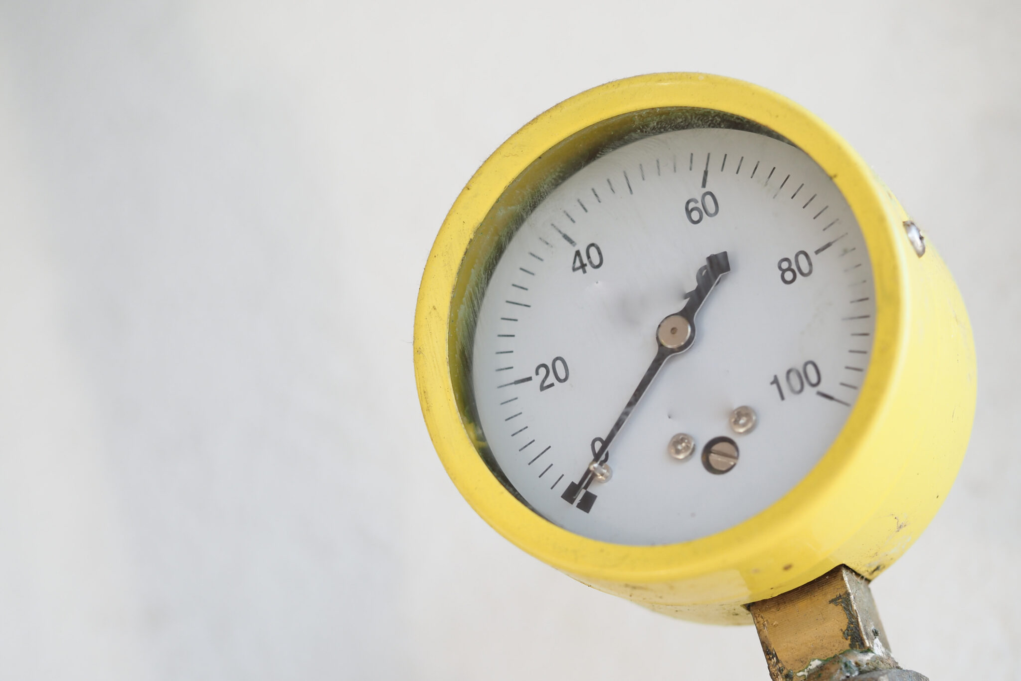 Under Pressure: Choosing the Right 0–10,000 PSI Gauge for Your ...